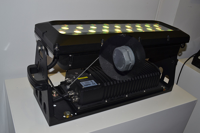 Flood light case